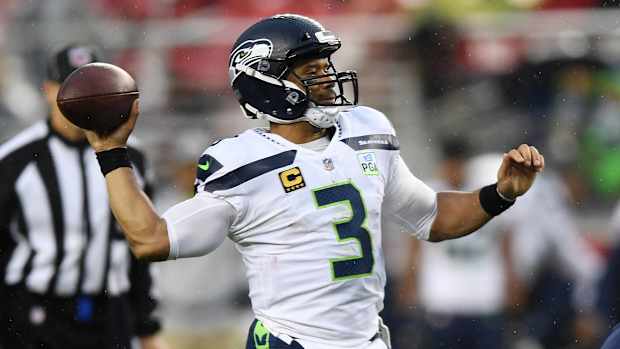 russell-wilson-seahawks.jpg